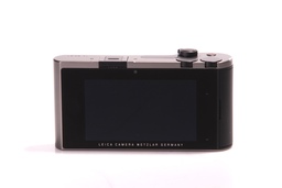 LEICA