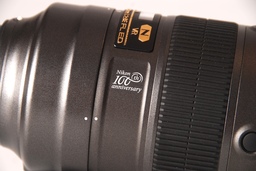 NIKON